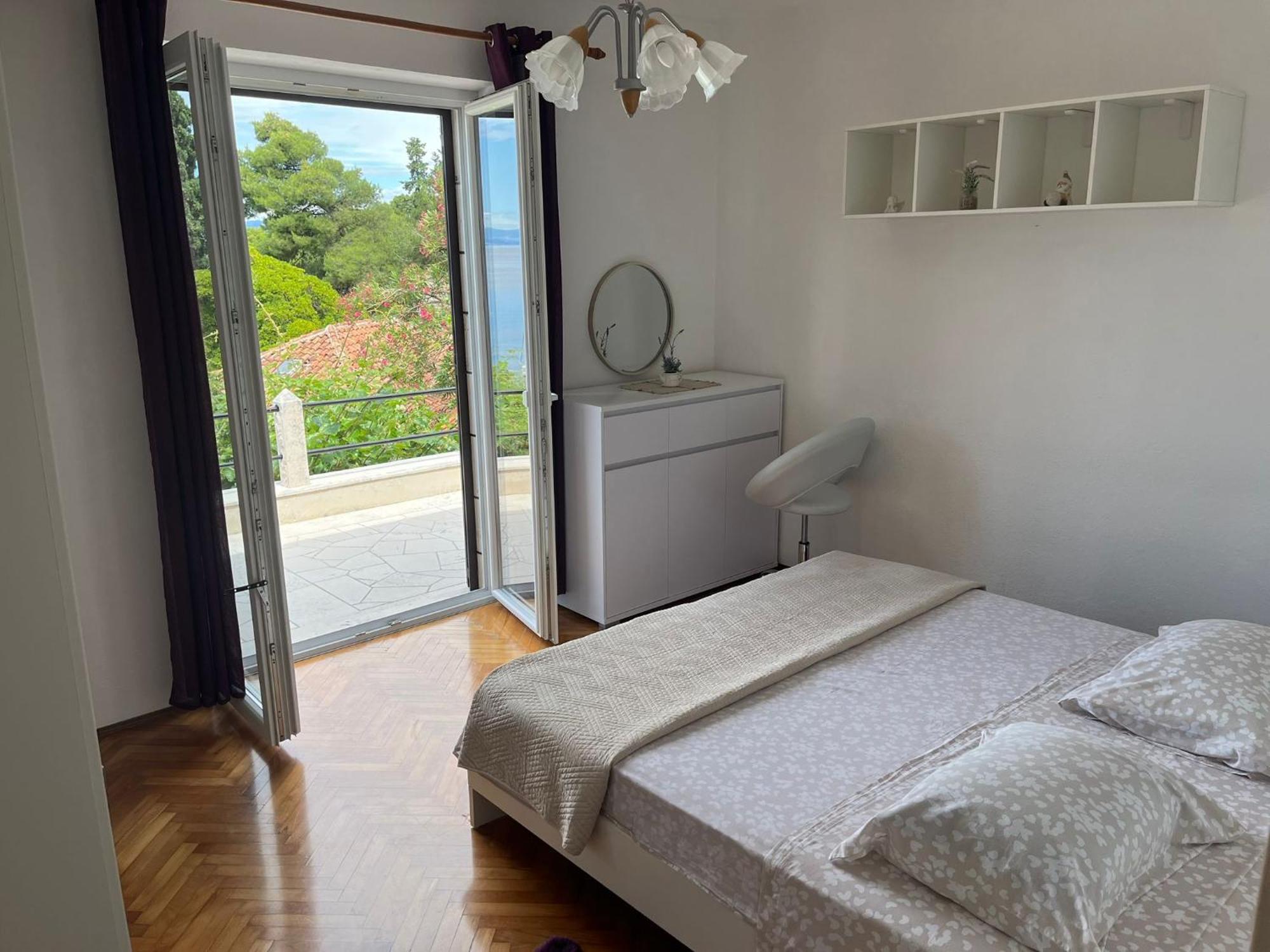 Apartamento Sunset By The Sea Splitska Exterior foto